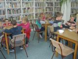 Pasowanie na czytelnika klasy I w Filii Bibliotecznej w Leszczydole Starym, 